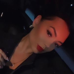 Meet your Posher, Tamara